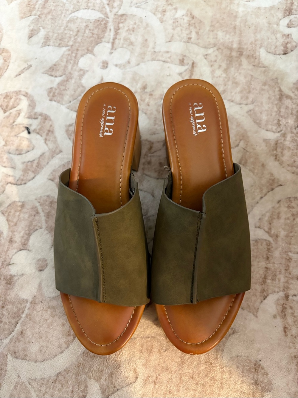 a.n.a Olive green Slip-On Block Heel Mules size 9.5